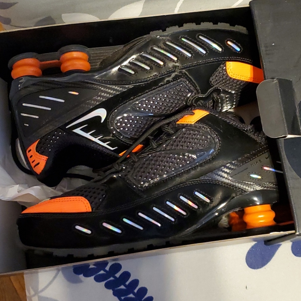 Nike Shox